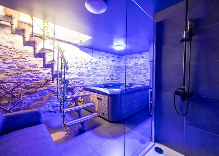 Cosy Jacuzzi Romantique