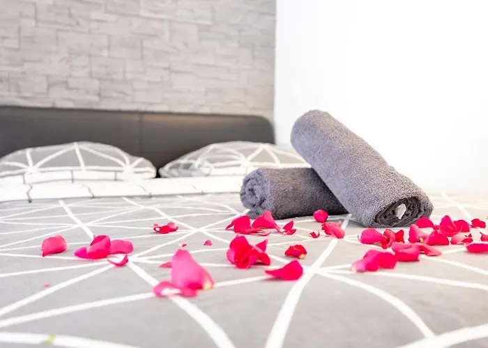 Lägenhet Cosy Jacuzzi Romantique