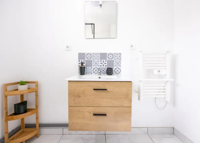 Cosy Jacuzzi Romantique Apartman Nantes